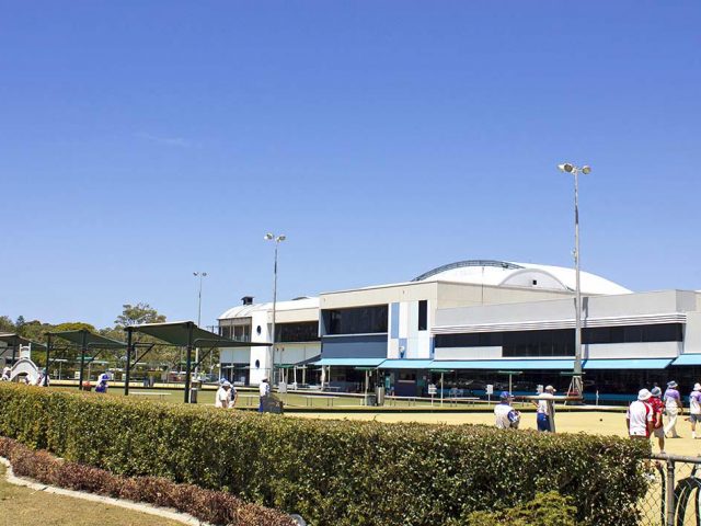 img-slide-03 img-slide-03